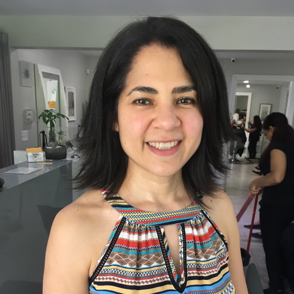 Meet your Posher, Julie